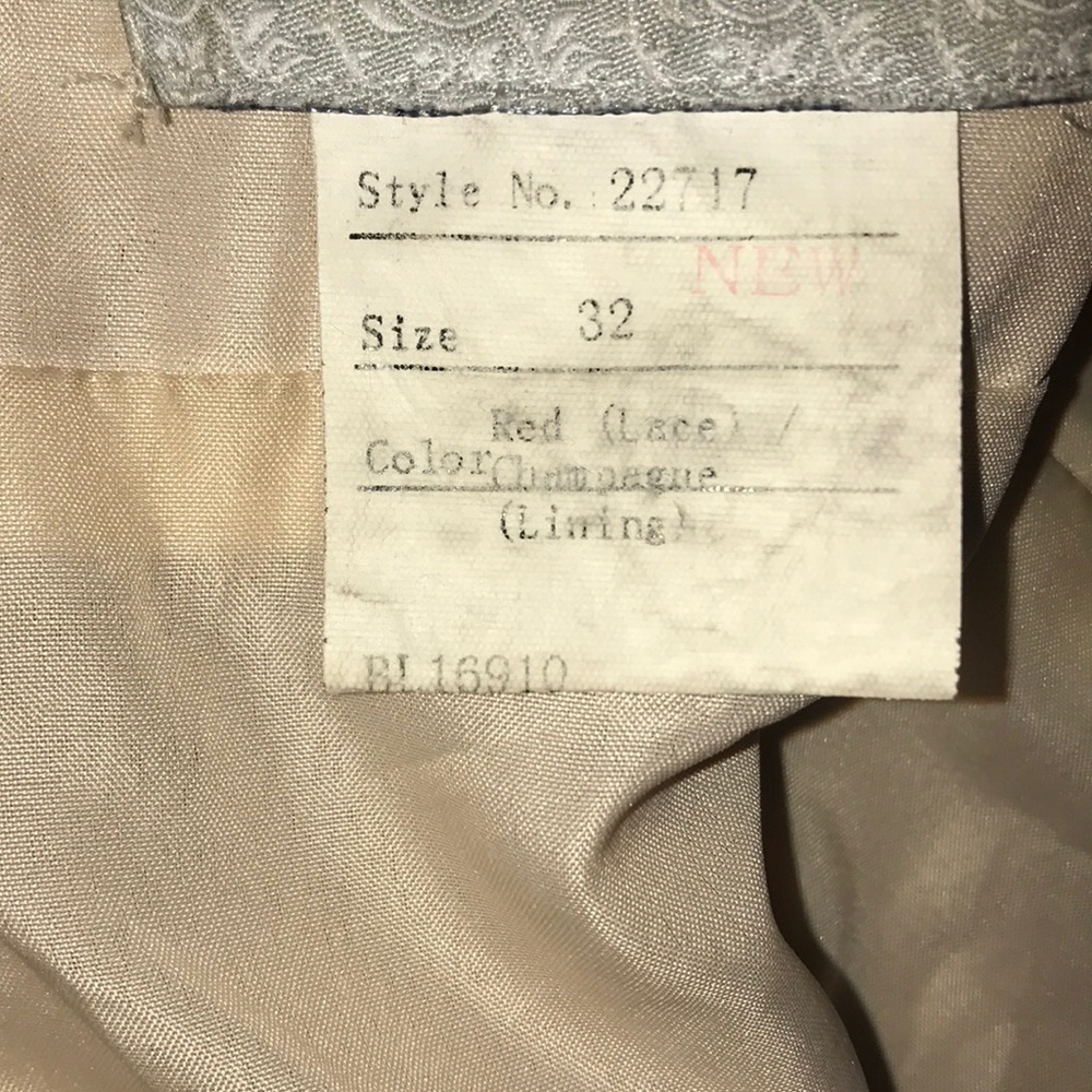 Cleaning out closet - Picture 8 of 8